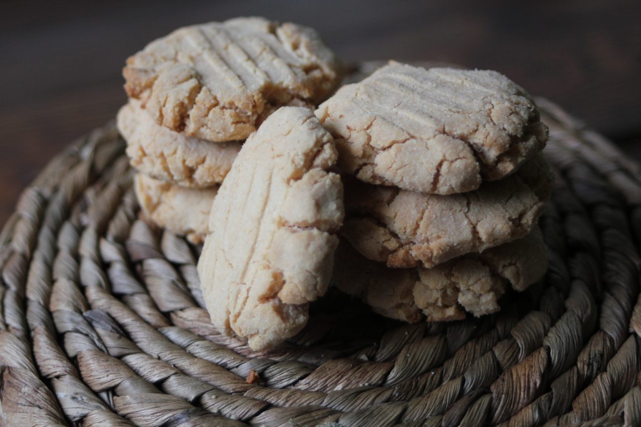 AYIGBE BISCUIT