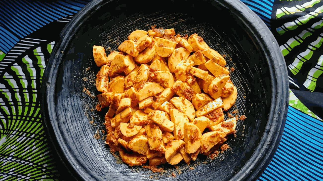 KELEWELE – Spicy fried sweet plantain